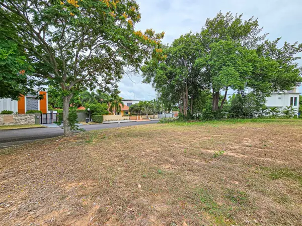 3 plots of 800 Sqm. Exclusive Elevated Land Plots for Sale at Phoenix Gold Golf & Country Club – A Rare Opportunity to Build Your Dream Villa